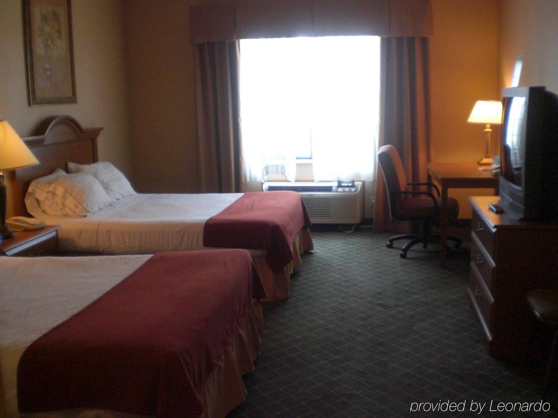 Express And By Ihg Alice