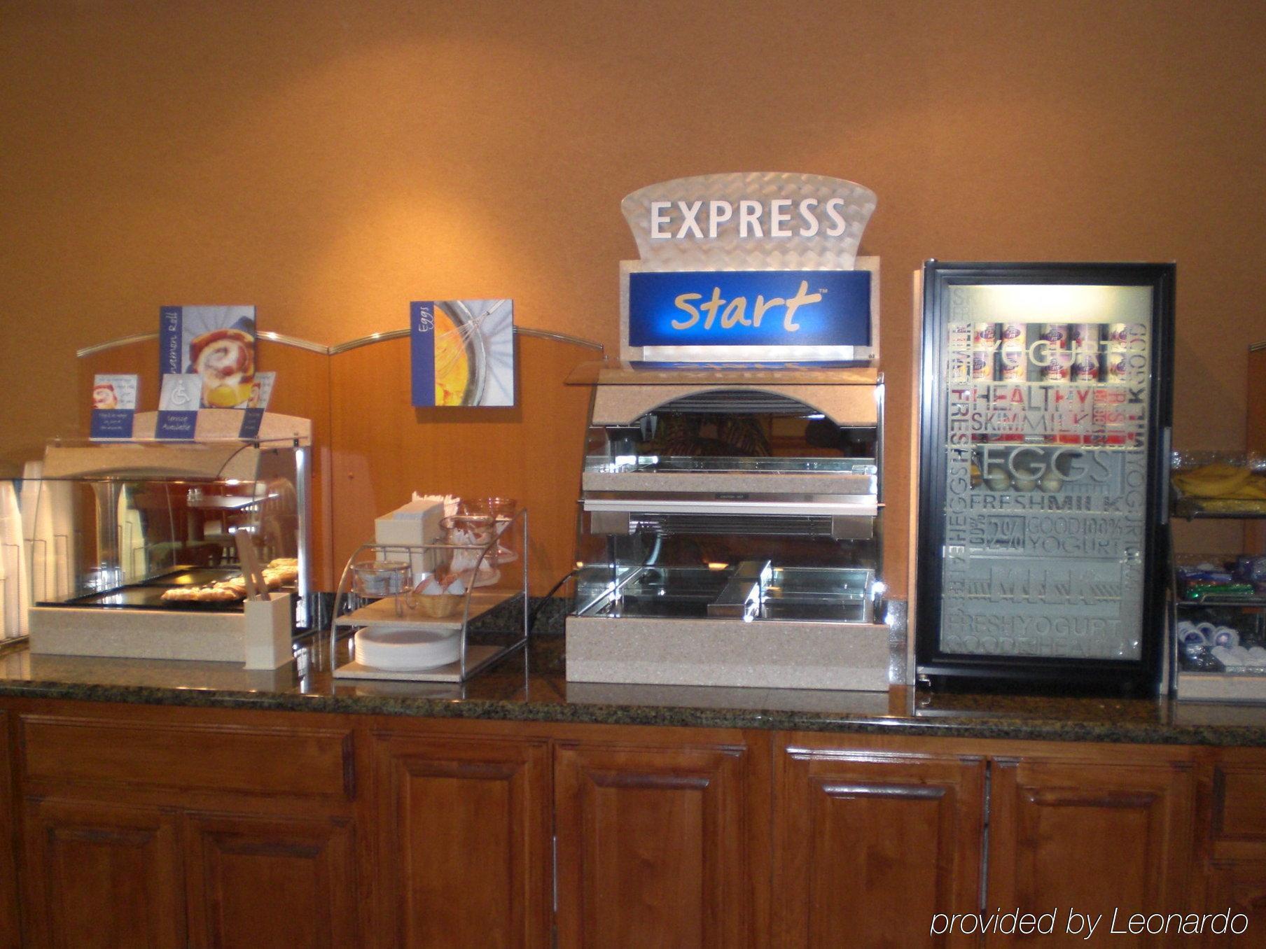 Express And By Ihg Hotel 3*