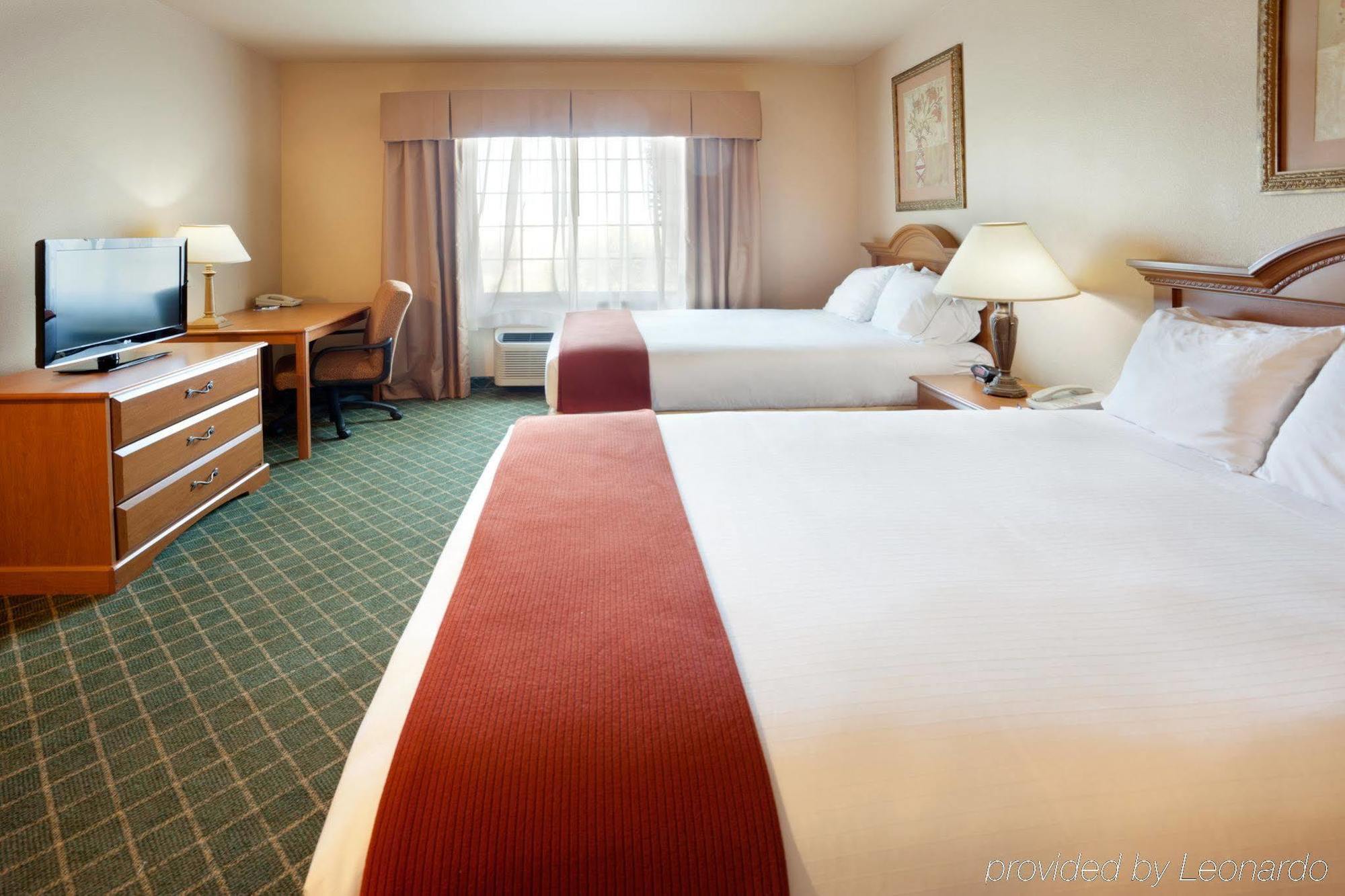 Express And By Ihg 3* Alice