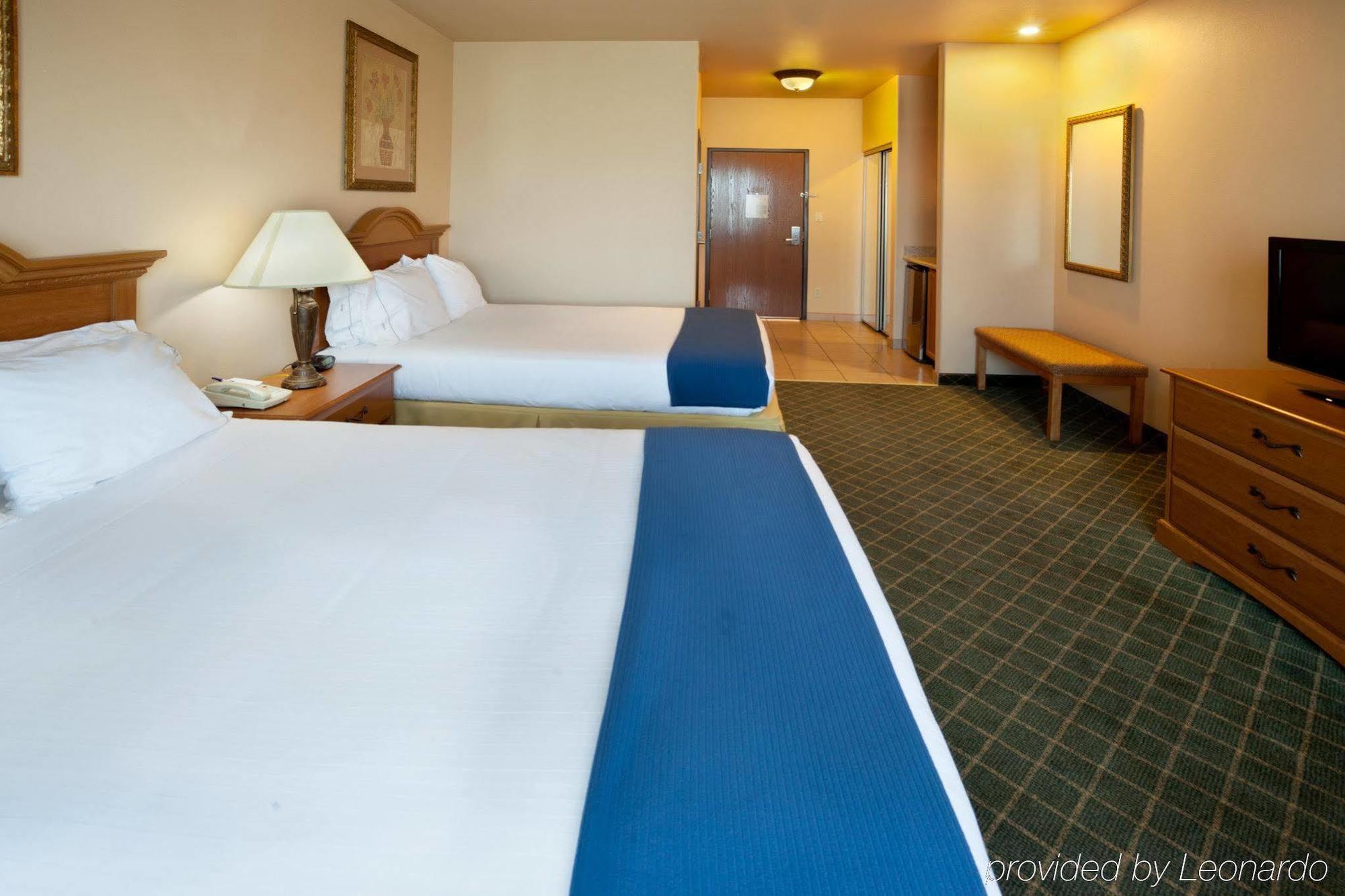 Express And By Ihg Hotel Alice